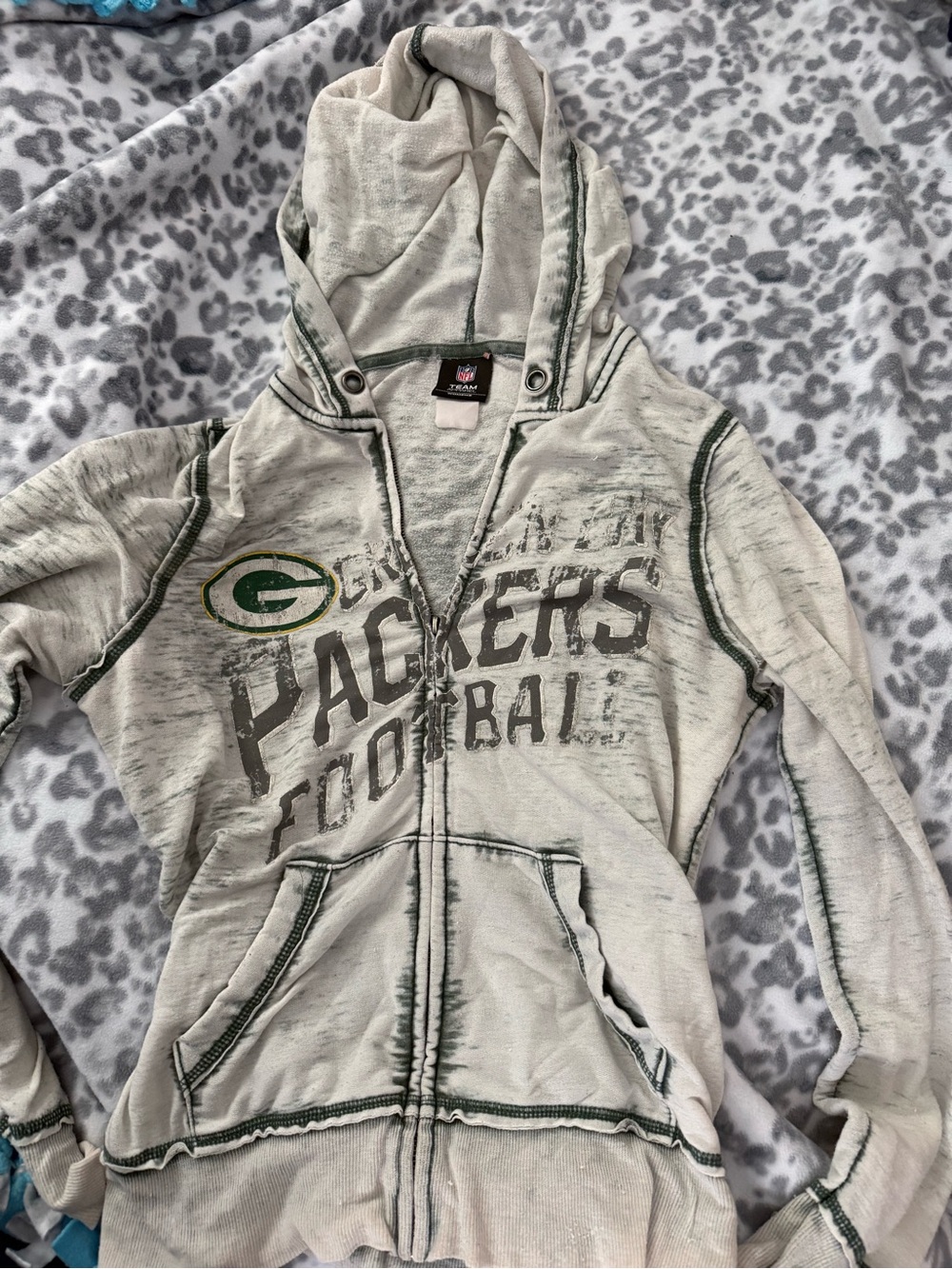 Green Bay Packers Distressed Full Zip Hoodie – NFL Team Apparel